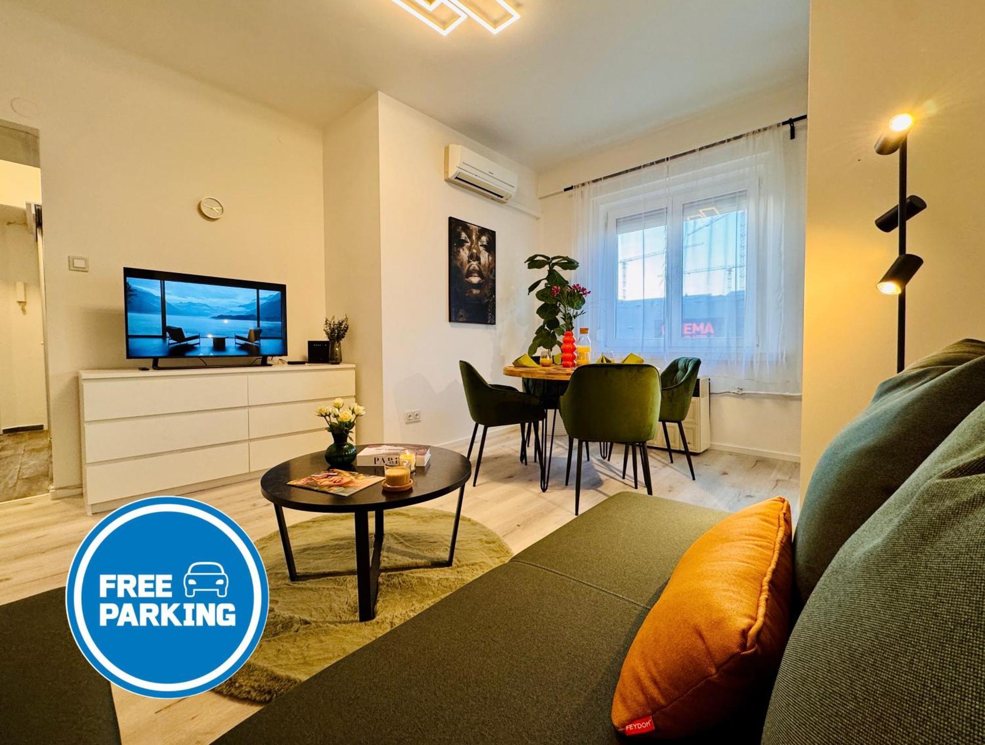 Citylink Nest - Free Garage, Ac & Metro Access Apartment Budapest